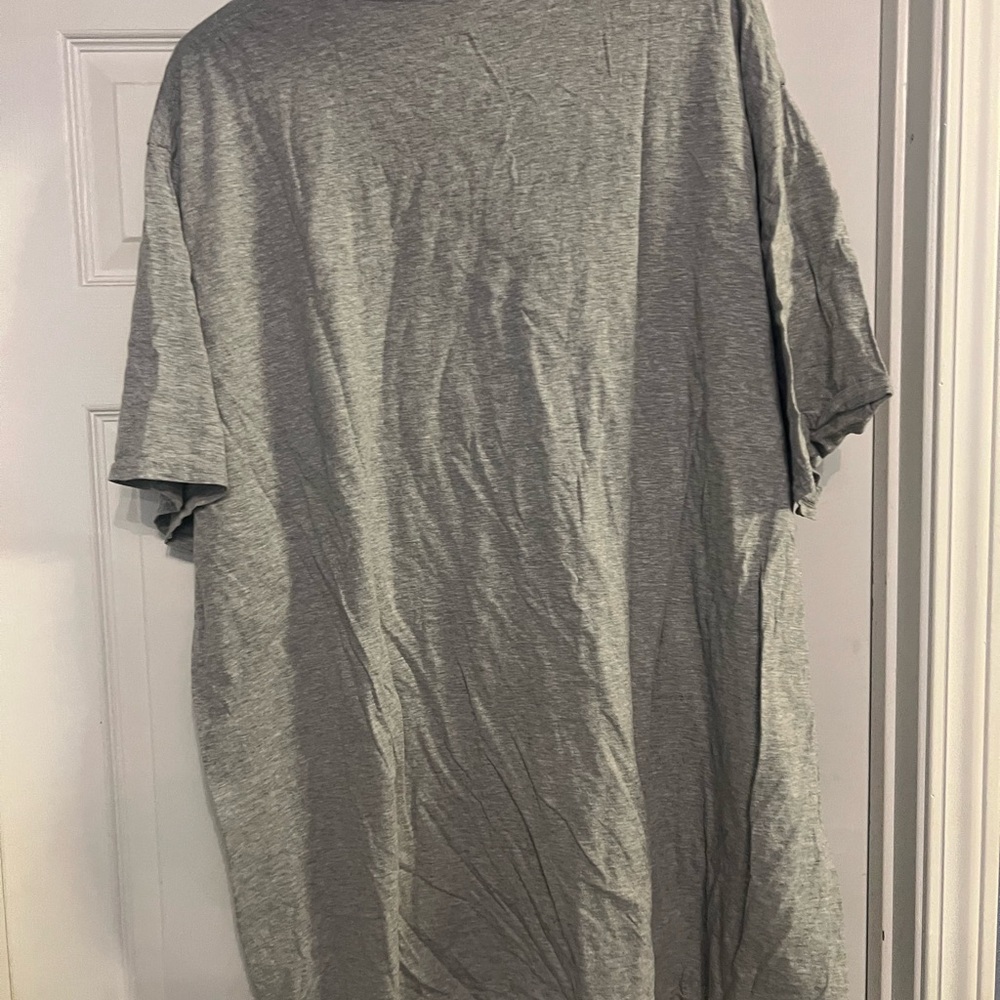 Gray Graphic Tampa Bay Buccaners Men's Shirt - Picture 3 of 3